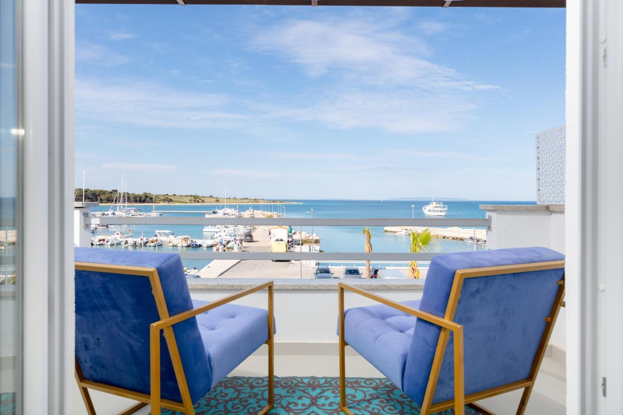 Boutique Residence Sundays 诺瓦利娅 外观 照片